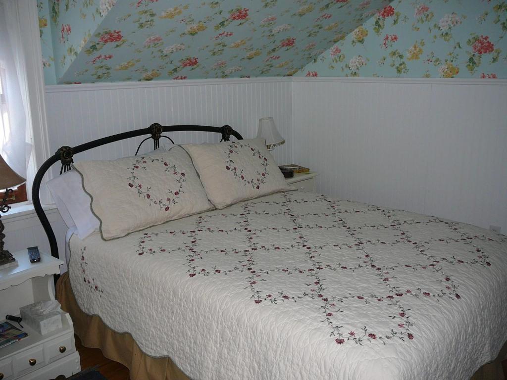 Gables Bed & Breakfast Bed and Breakfast Stayner Kamer foto